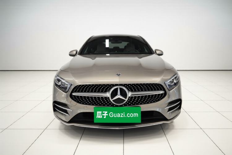 Used Mercedes-Benz A-Class 2022 Restyled A 200 L Sport Sedan Fashion Version Front