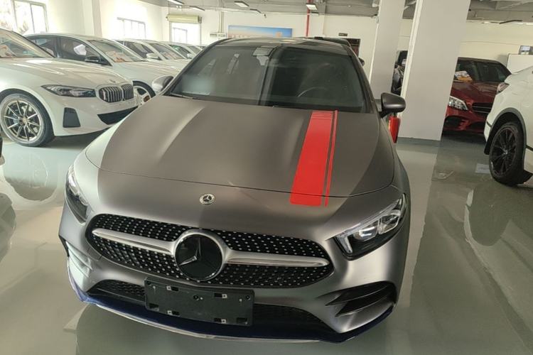 Used Mercedes-Benz A-Class 2022 Revised Version A 200 L Sport Sedan Fashionable Style Front