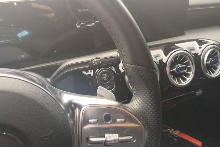 Used Mercedes-Benz A-Class 2022 A 200 L Sport Sedan Fashion Model Gear Lever