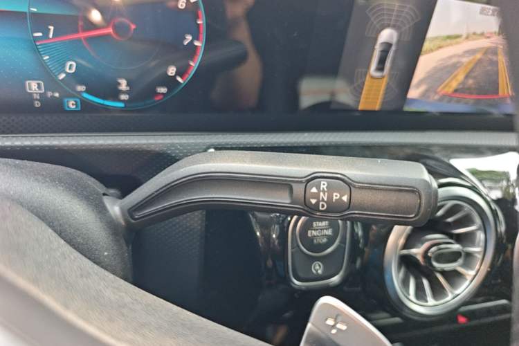 Used Mercedes-Benz A-Class 2022 A 200 L Sport Sedan Fashion Model Gear Lever