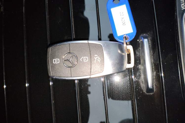 Used Mercedes-Benz A-Class 2022 Second Facelift A 200 L Sport Sedan Fashion Version Interior 1