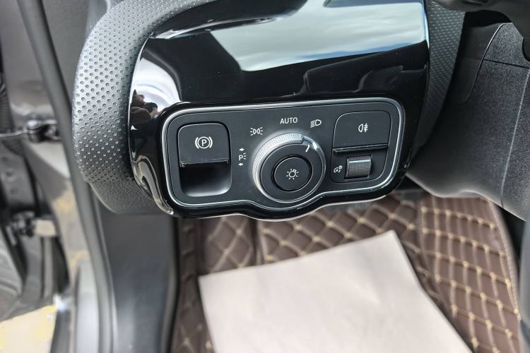 Used Mercedes-Benz A-Class 2022 Restyled A 200 L Sport Sedan Dynamic Version Interior 6