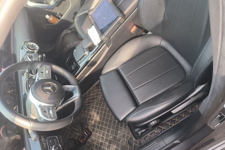 Used Mercedes-Benz A-Class 2022 Restyled A 200 L Sport Sedan Fashion Version Left Front Seat
