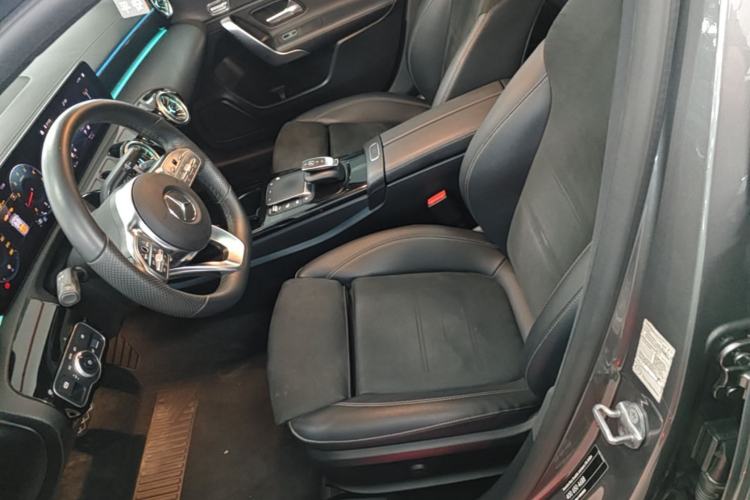 Used Mercedes-Benz A-Class 2022 A 200 L Sport Sedan Fashion Model Left Front Seat