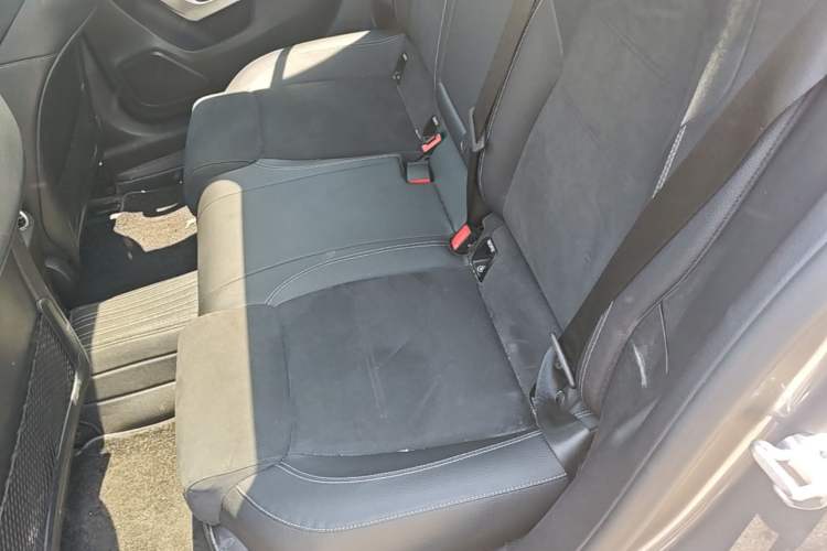 Used Mercedes-Benz A-Class 2022 A 200 L Sport Sedan Fashion Model Left Rear Seat