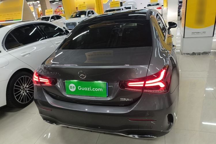 Used Mercedes-Benz A-Class 2022 Revised Version A 200 L Sport Sedan Fashionable Style Rear