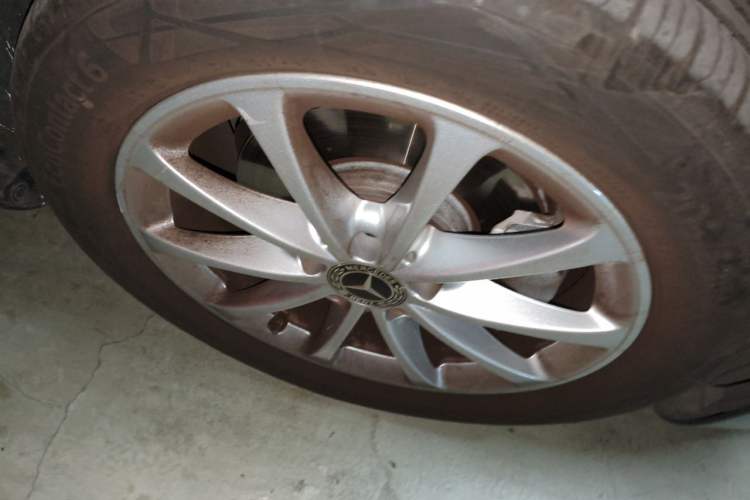 Used Mercedes-Benz A-Class 2022 Second Facelift A 200 Fashion Version Right Front Wheel Hub