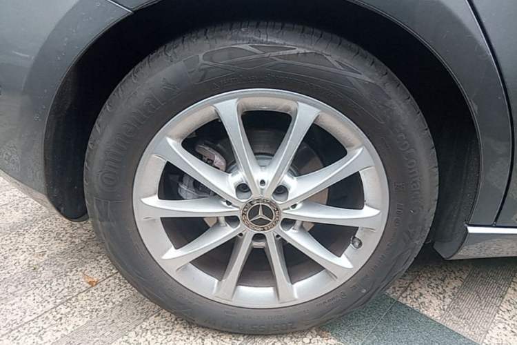 Used Mercedes-Benz A-Class 2022 A 200 Fashion Model Right Rear Wheel Hub
