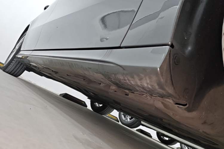 Used Mercedes-Benz A-Class 2022 A 200 L Sport Sedan Fashion Model Right Side Sill