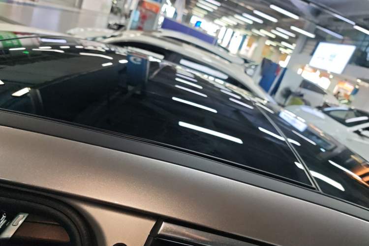 Used Mercedes-Benz A-Class 2022 Restyled A 200 L Sport Sedan Fashion Version Roof