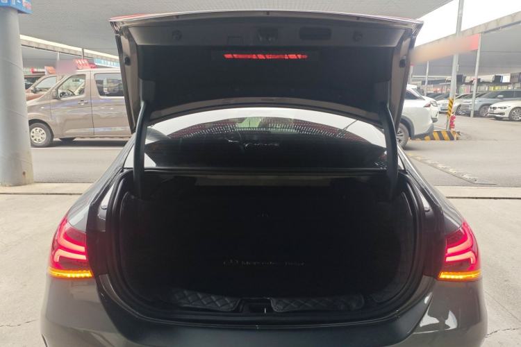 Used Mercedes-Benz A-Class 2022 Restyled A 200 L Sport Sedan Fashion Version Trunk