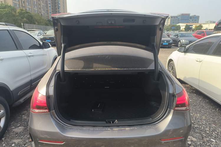 Used Mercedes-Benz A-Class 2022 Restyled A 200 L Sport Sedan Fashion Version Trunk