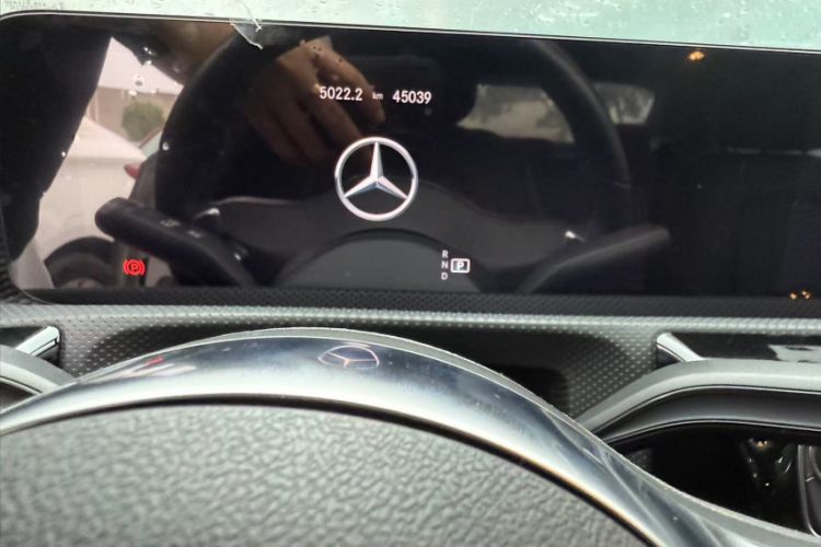 Used Mercedes-Benz A-Class 2022 Restyled A 200 L Sport Sedan Fashion Version Odometer Close Up