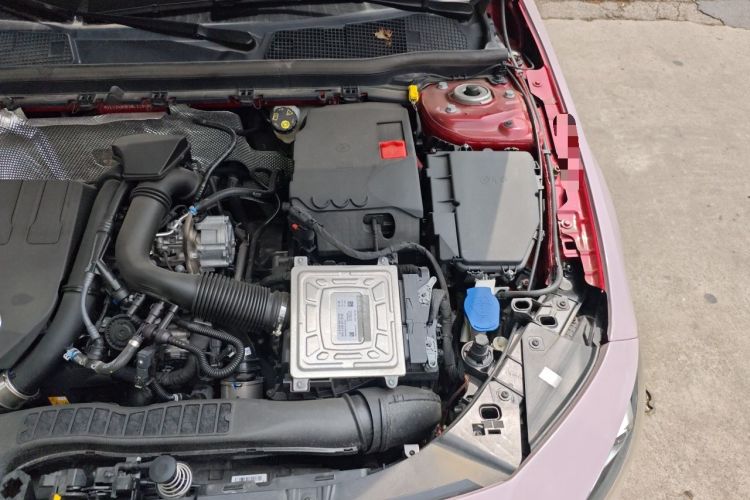 Used Mercedes-Benz A-Class 2022 Restyled A 200 L Sport Sedan Fashion Version Engine Bay Left