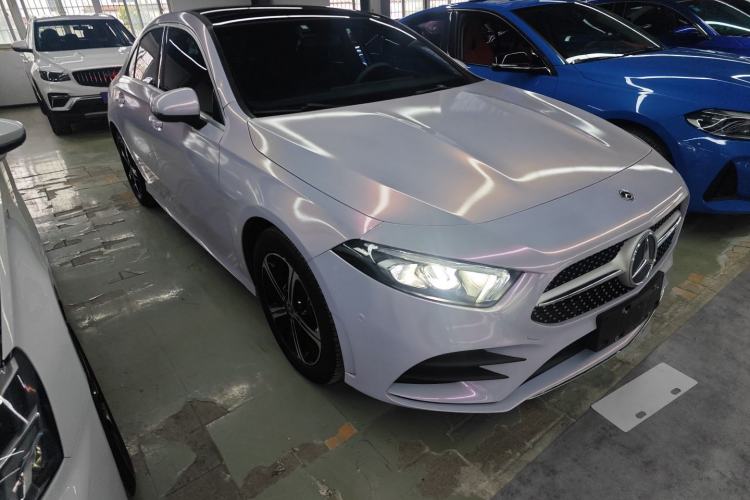 Used Mercedes-Benz A-Class 2022 Second Facelift A 200 L Sport Sedan Fashion Version Exterior 1