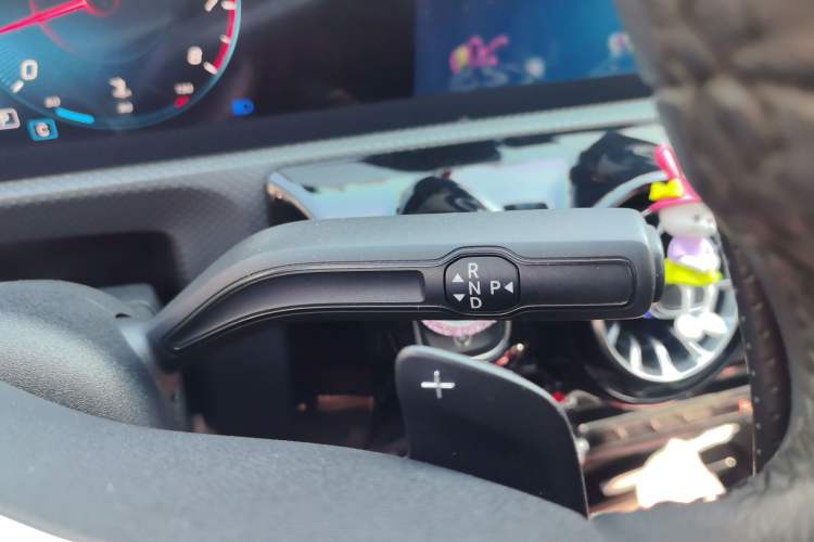 Used Mercedes-Benz A-Class 2022 A 180 L Sport Sedan Gear Lever
