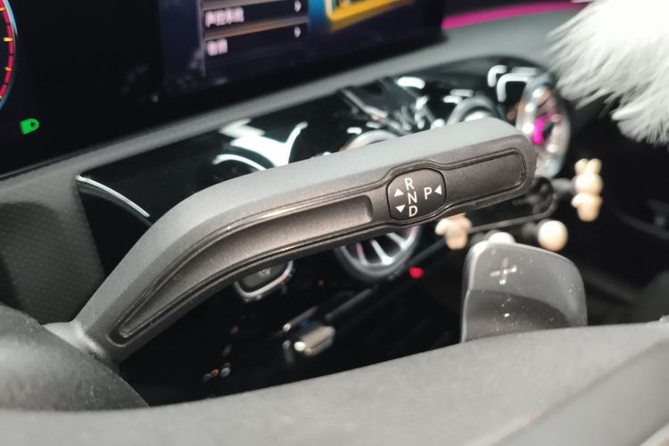 Used Mercedes-Benz A-Class 2022 A 200 L Sport Sedan Fashion Model Gear Lever