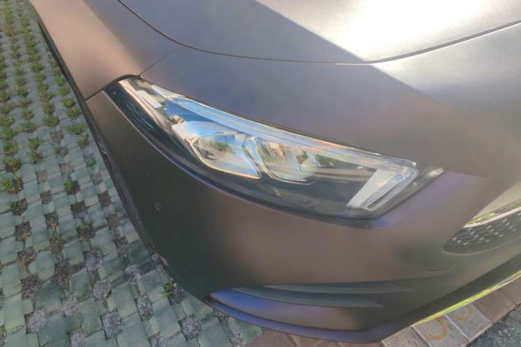 Used Mercedes-Benz A-Class 2022 Revised Version A 200 L Sport Sedan Fashionable Style Right Front Headlight