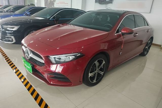 Used Mercedes-Benz A-Class 2022 Second Facelift A 200 L Sport Sedan Fashion Version