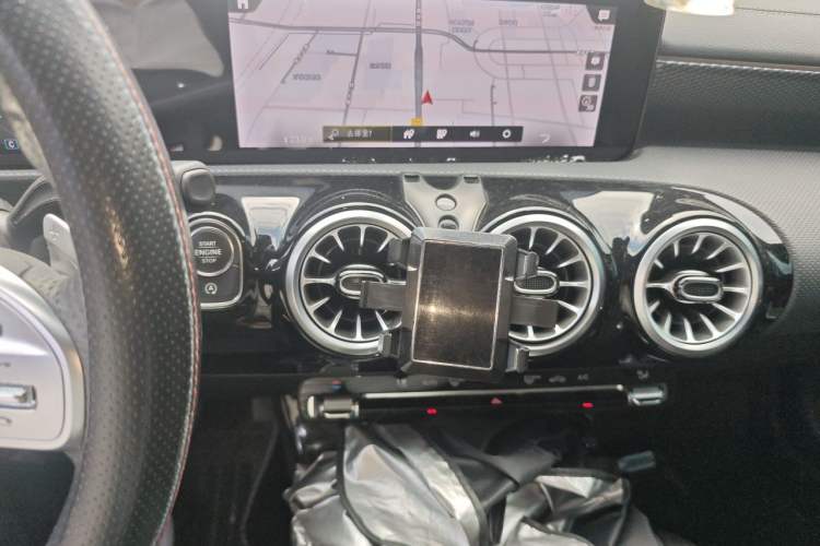 Used Mercedes-Benz A-Class 2022 Restyled A 200 L Sport Sedan Fashion Version Audio And AC Panel