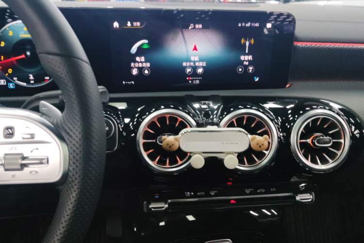 Used Mercedes-Benz A-Class 2022 Restyled A 200 L Sport Sedan Fashion Version Audio And AC Panel