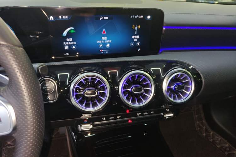 Used Mercedes-Benz A-Class 2022 Restyled A 200 L Sport Sedan Fashion Version Audio And AC Panel