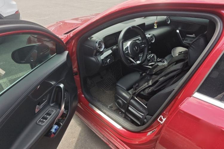 Used Mercedes-Benz A-Class 2022 Restyled A 200 L Sport Sedan Fashion Version Driver Seat