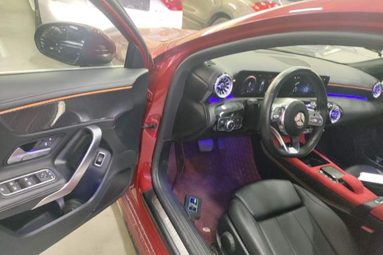 Used Mercedes-Benz A-Class 2022 Restyled A 200 L Sport Sedan Fashion Version Driver Seat
