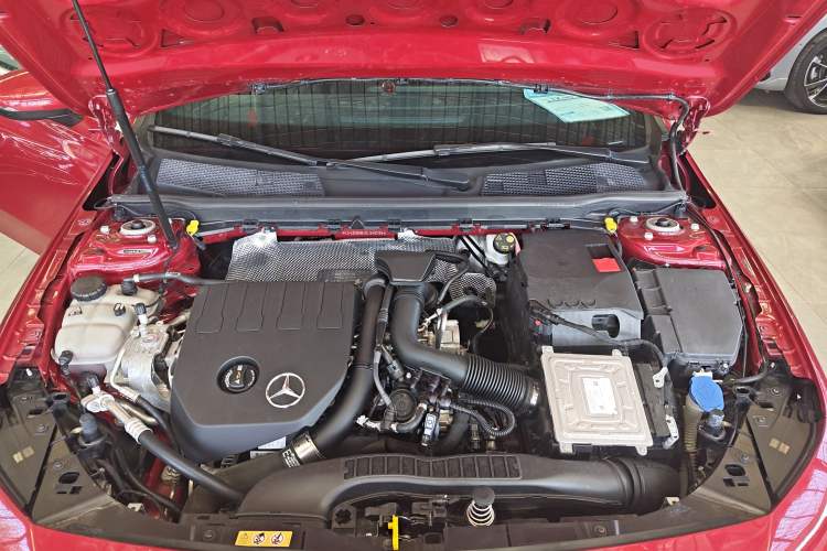 Used Mercedes-Benz A-Class 2022 Second Facelift A 200 L Sport Sedan Fashion Version Engine Bay