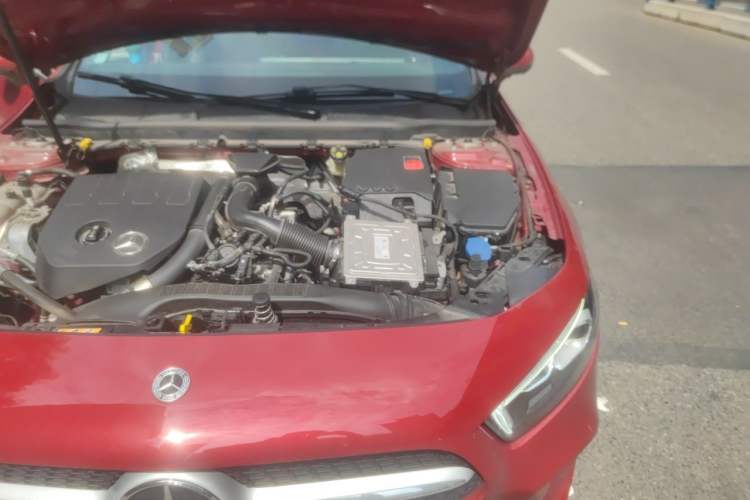 Used Mercedes-Benz A-Class 2022 A 200 Dynamic Edition Engine Bay Left