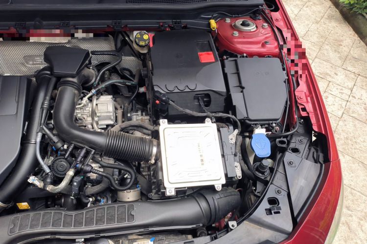 Used Mercedes-Benz A-Class 2022 A 200 L Sport Sedan Fashion Model Engine Bay Left