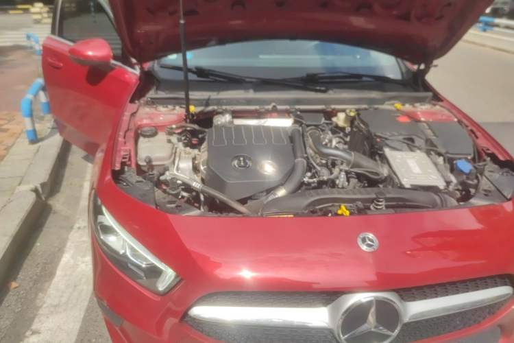 Used Mercedes-Benz A-Class 2022 A 200 Dynamic Edition Engine Bay Right