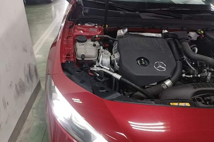 Used Mercedes-Benz A-Class 2022 Restyled A 200 L Sport Sedan Fashion Version Engine Bay Right