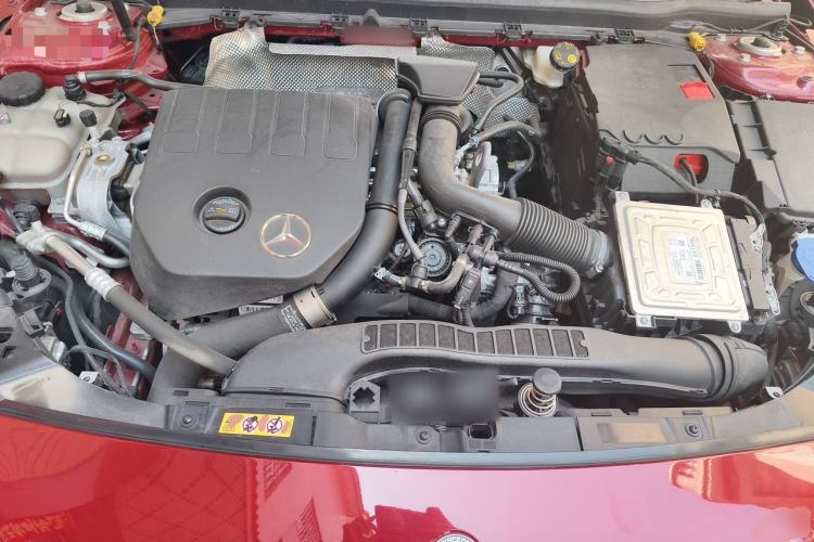 Used Mercedes-Benz A-Class 2022 Revised Version A 200 L Sport Sedan Fashionable Style Engine Bay