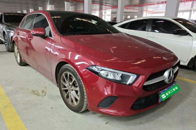 Used Mercedes-Benz A-Class 2022 Second Facelift A 200 Fashion Version Exterior 1