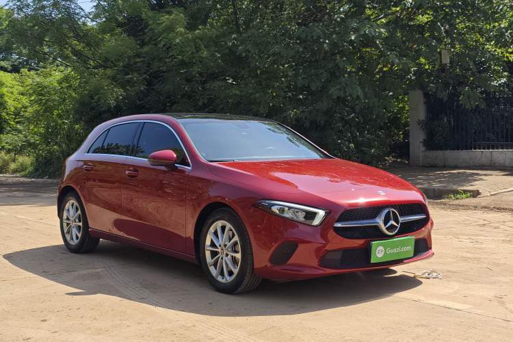 Used Mercedes-Benz A-Class 2022 Second Facelift A 200 Fashion Version Exterior 2