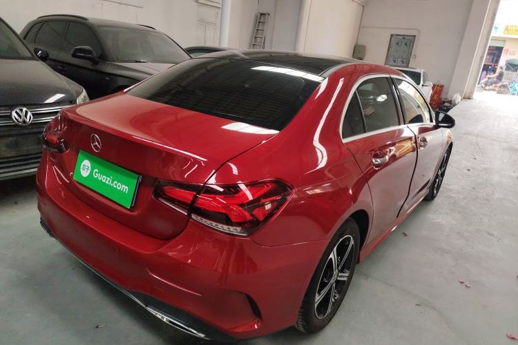 Used Mercedes-Benz A-Class 2022 Revised Version A 200 L Sport Sedan Fashionable Style Exterior 5