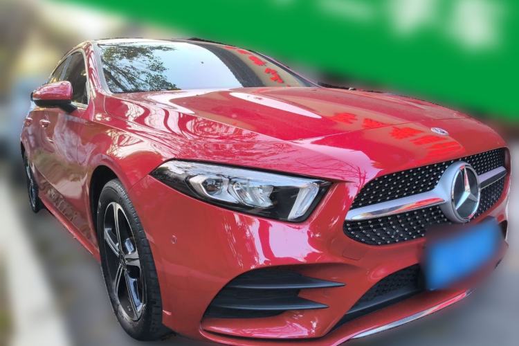 Used Mercedes-Benz A-Class 2022 Second Facelift A 200 L Sport Sedan Fashion Version Front Right 45 Deg