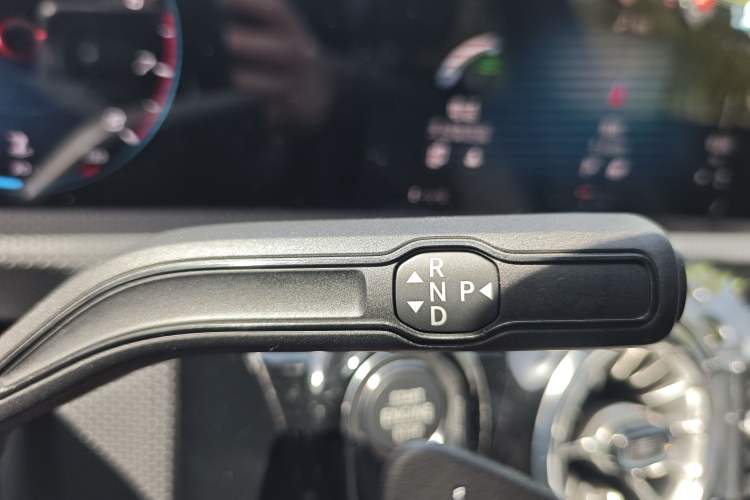 Used Mercedes-Benz A-Class 2022 Second Facelift A 200 Fashion Version Gear Lever