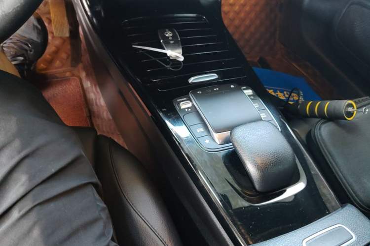 Used Mercedes-Benz A-Class 2022 Restyled A 180 L Sport Sedan Gear Lever