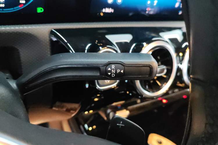 Used Mercedes-Benz A-Class 2022 A 180 L Sport Sedan Gear Lever