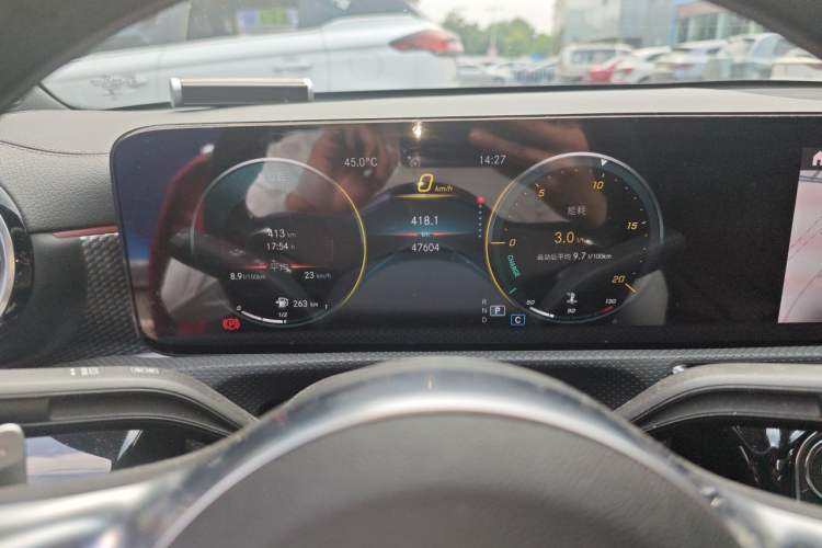 Used Mercedes-Benz A-Class 2022 Restyled A 200 L Sport Sedan Fashion Version Instrument Cluster