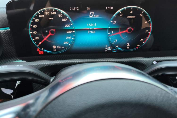 Used Mercedes-Benz A-Class 2022 Second Facelift A 200 L Sport Sedan Fashion Version Instrument Cluster