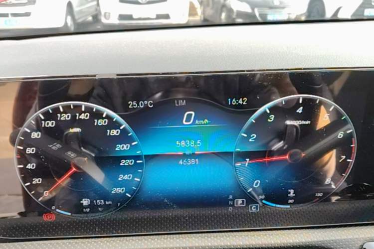 Used Mercedes-Benz A-Class 2022 Second Facelift A 200 L Sport Sedan Fashion Version Instrument Cluster