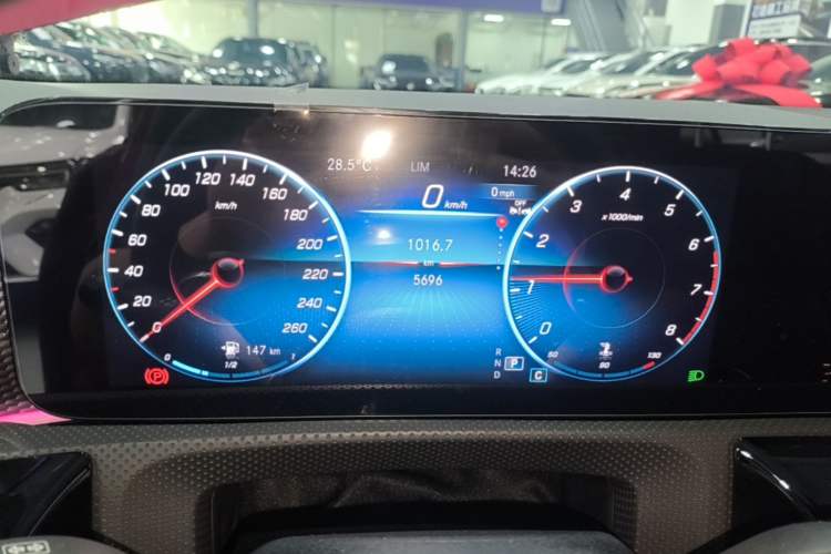 Used Mercedes-Benz A-Class 2022 Revised Version A 200 L Sport Sedan Fashionable Style Instrument Cluster