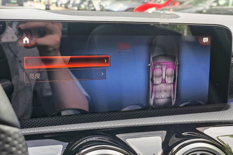 Used Mercedes-Benz A-Class 2022 Restyled A 200 L Sport Sedan Fashion Version Interior 4