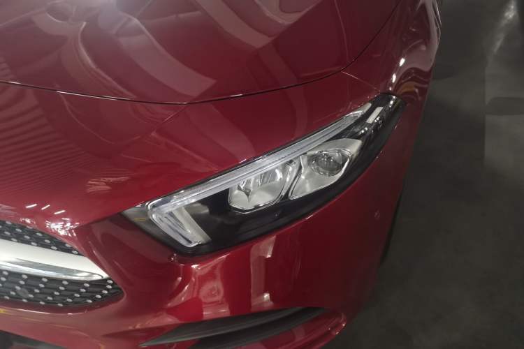 Used Mercedes-Benz A-Class 2022 Revised Version A 200 L Sport Sedan Fashionable Style Left Front Headlight