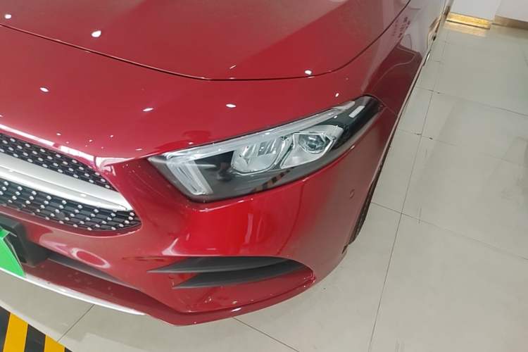 Used Mercedes-Benz A-Class 2022 Second Facelift A 200 L Sport Sedan Fashion Version Left Front Headlight