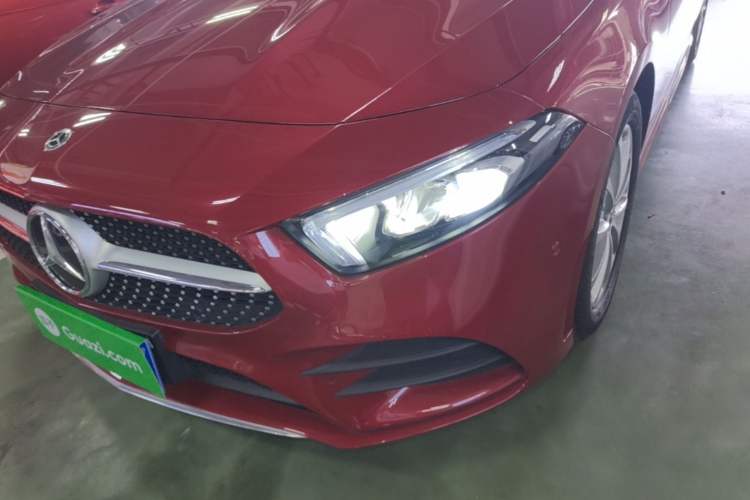 Used Mercedes-Benz A-Class 2022 Restyled A 200 L Sport Sedan Fashion Version Left Front Headlight