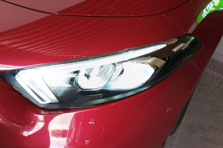 Used Mercedes-Benz A-Class 2022 Revised Version A 200 L Sport Sedan Fashionable Style Left Front Headlight